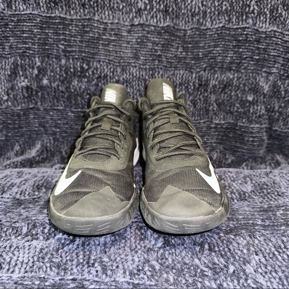 Nike Precision IV Black White Basketball Shoes Men's/Youth 5 or Women's 6.5 - Picture 2 of 8